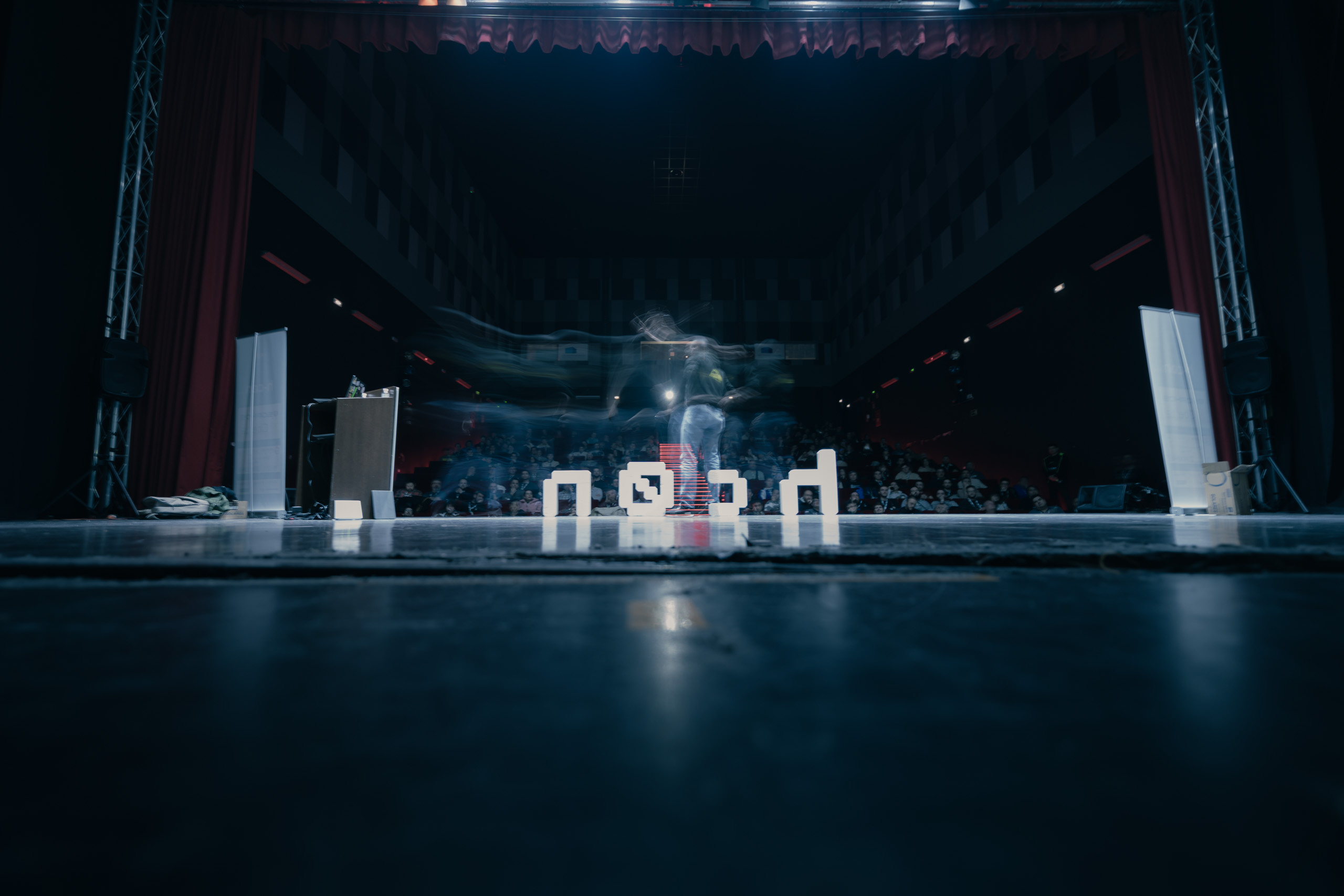 _A744706.jpg